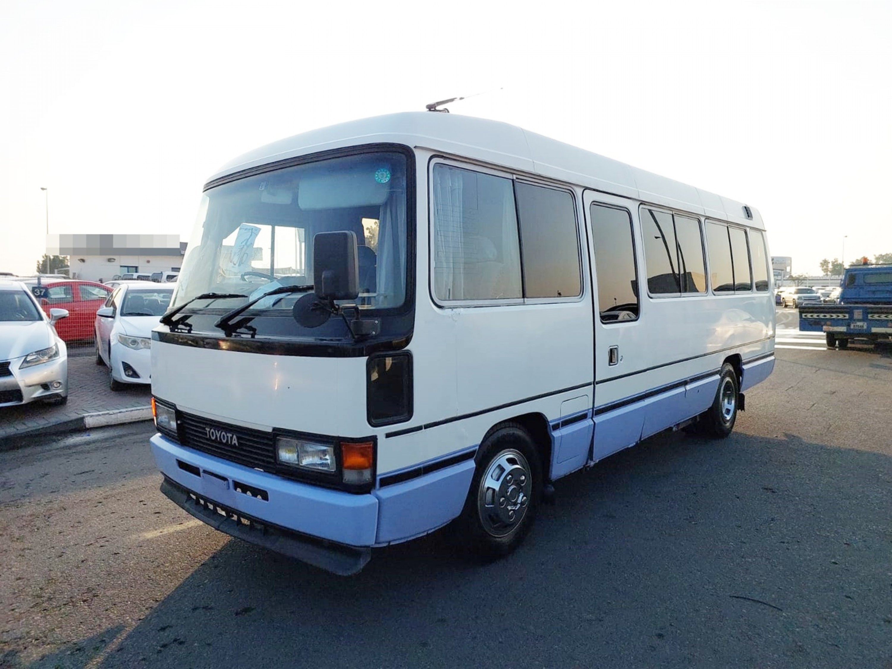 TOYOTA Coaster