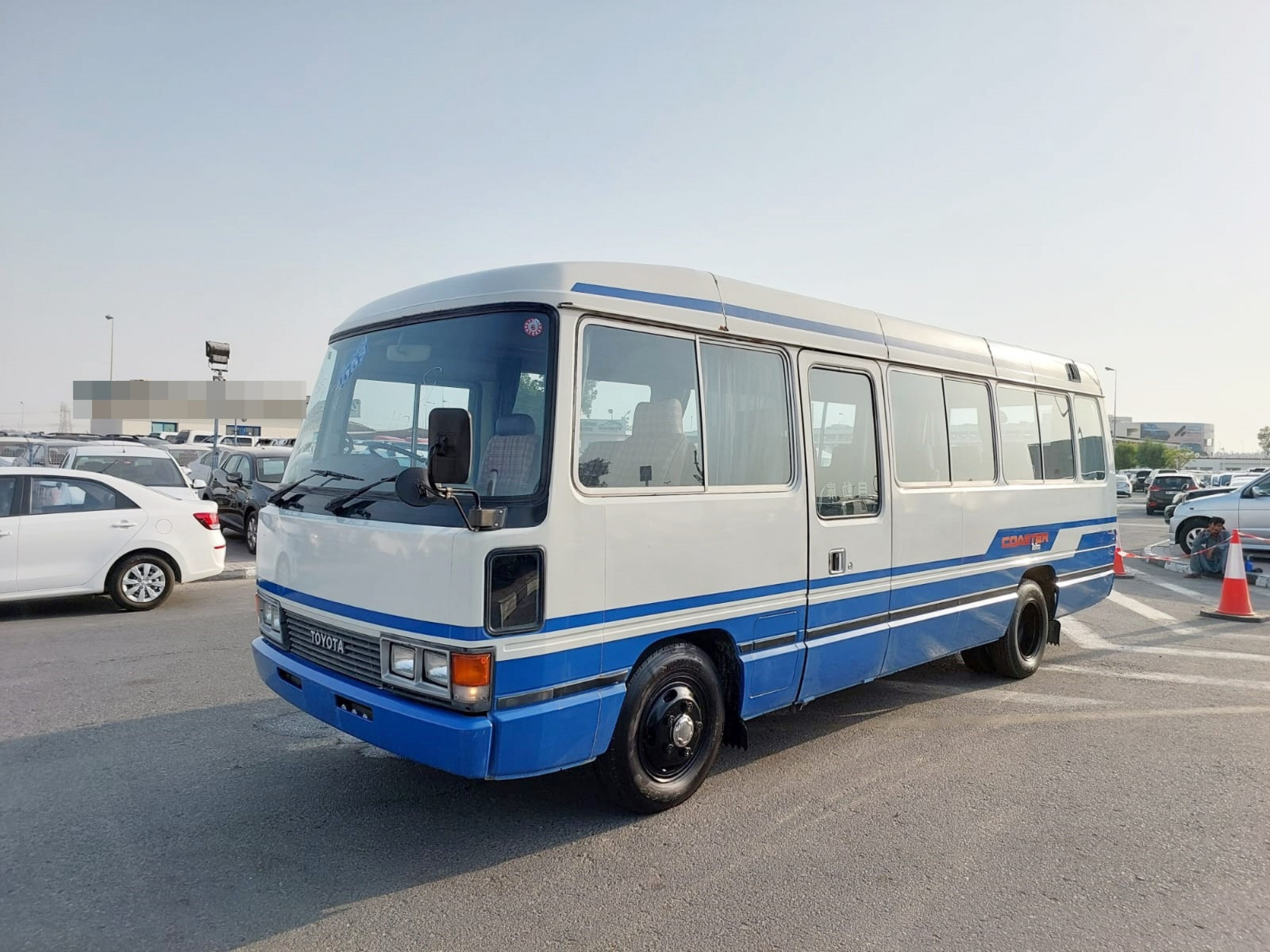 TOYOTA Coaster