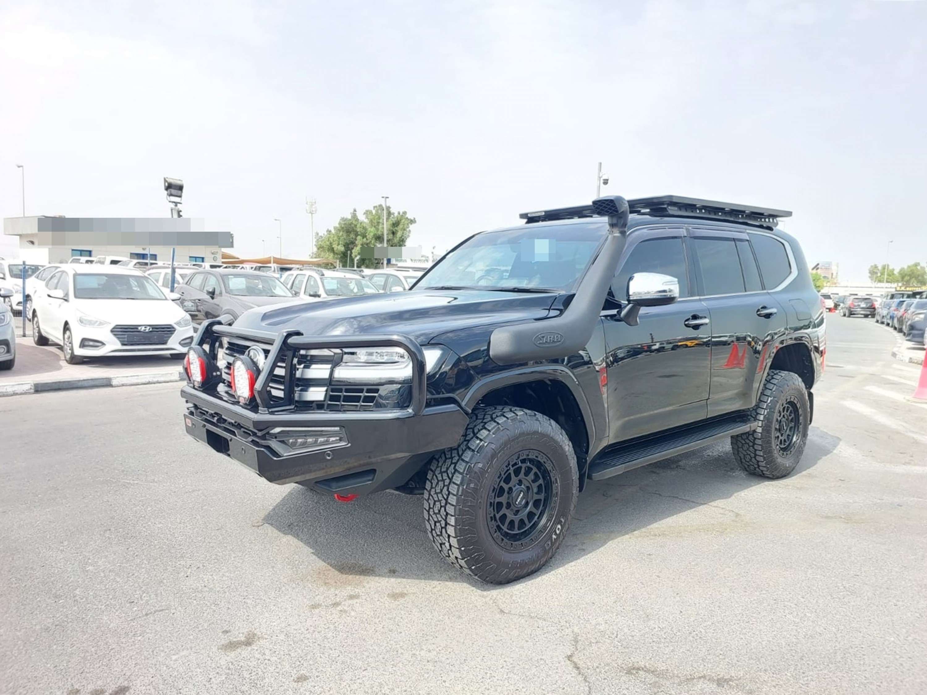 TOYOTA Land Cruiser