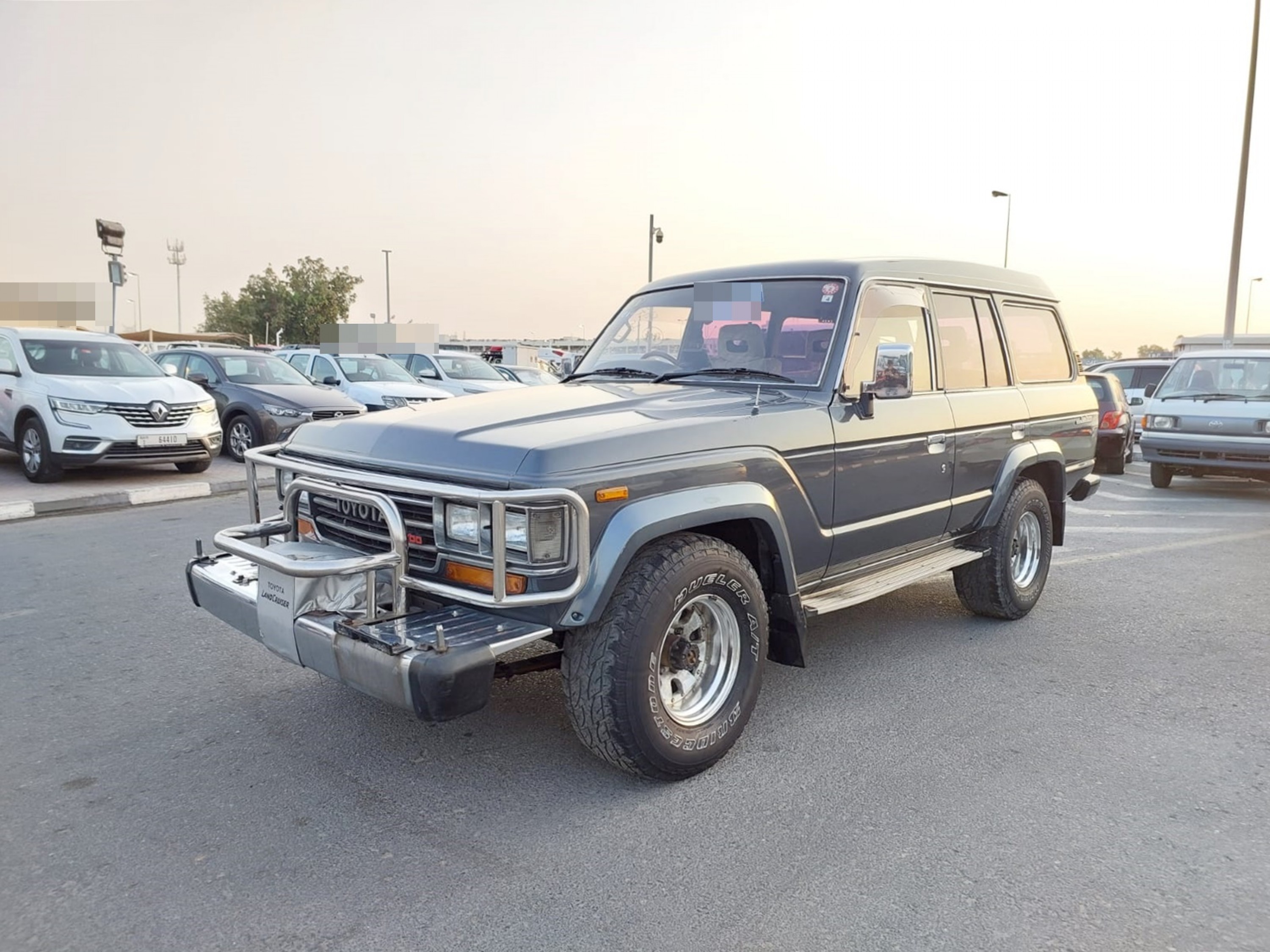 TOYOTA Land Cruiser