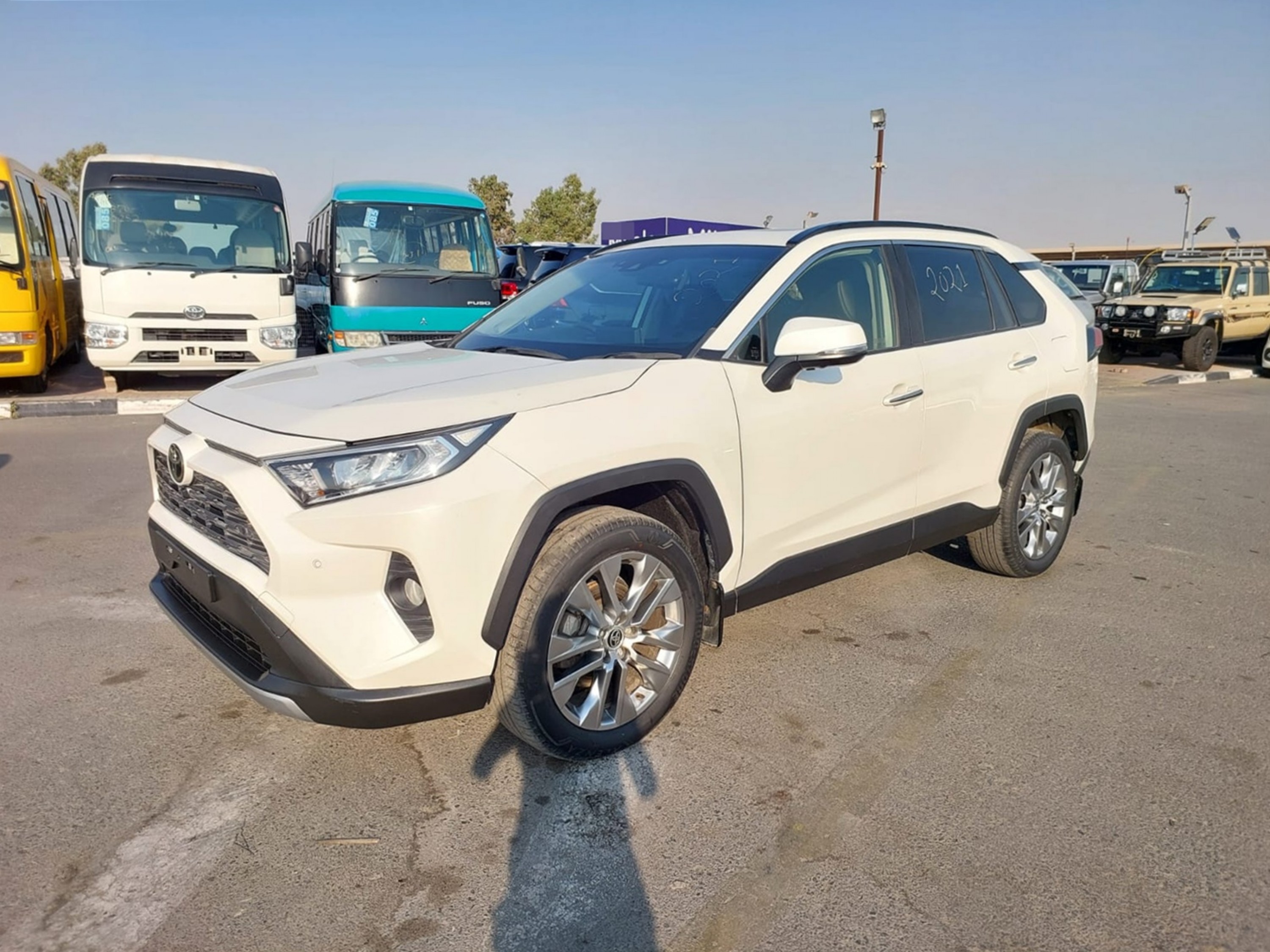 TOYOTA RAV4