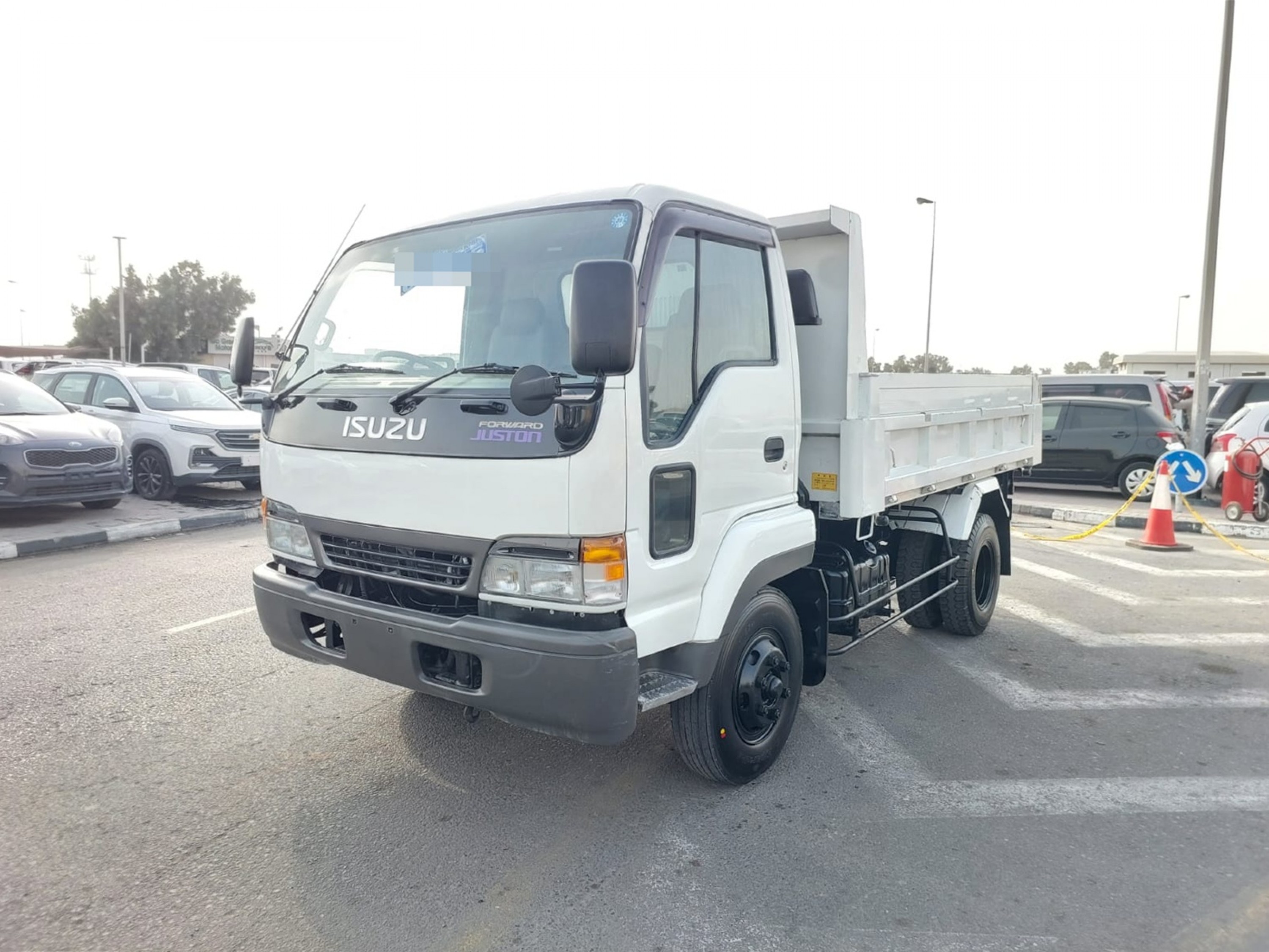 ISUZU Forward Juston