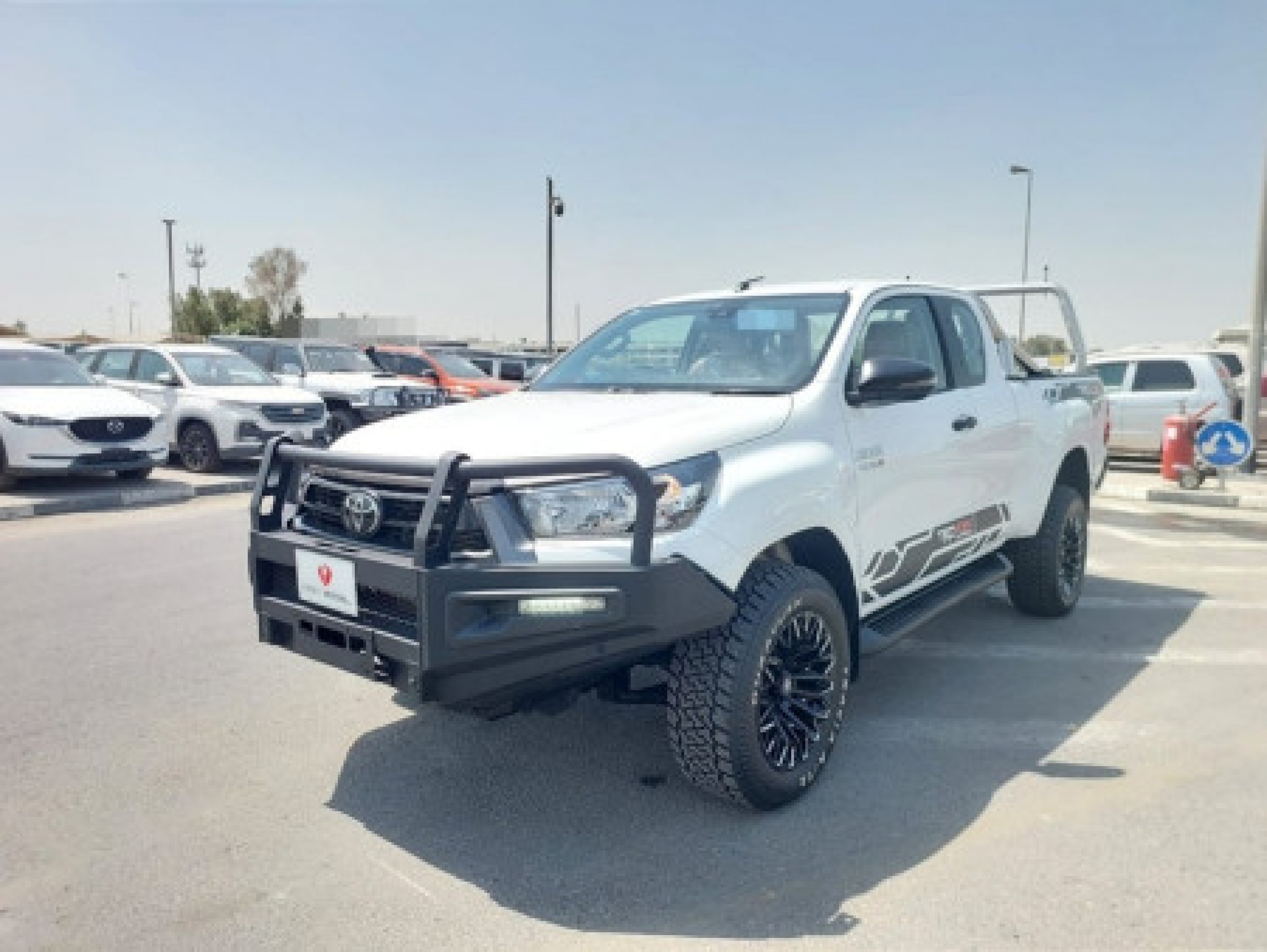 TOYOTA Hilux