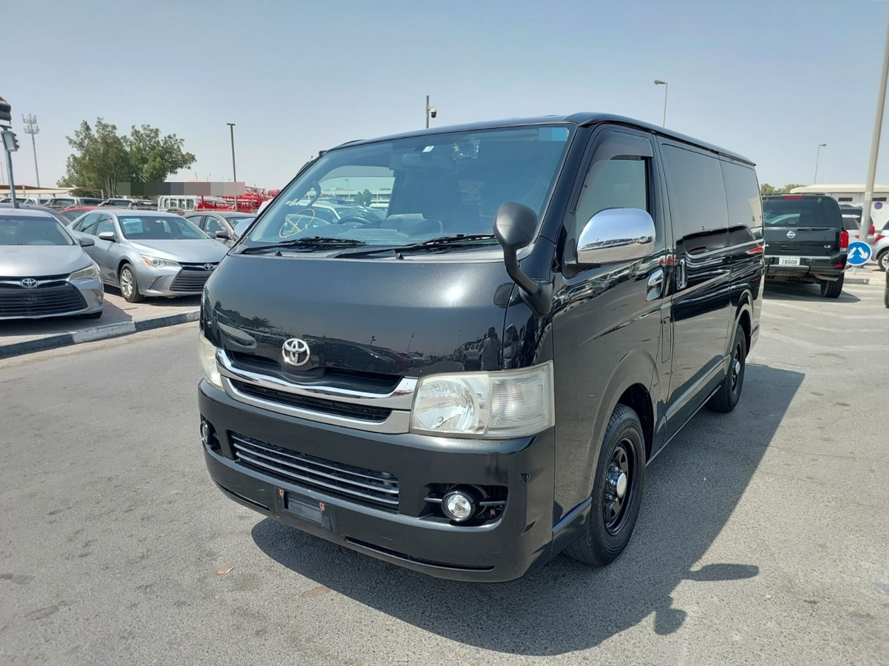 TOYOTA Hiace Van