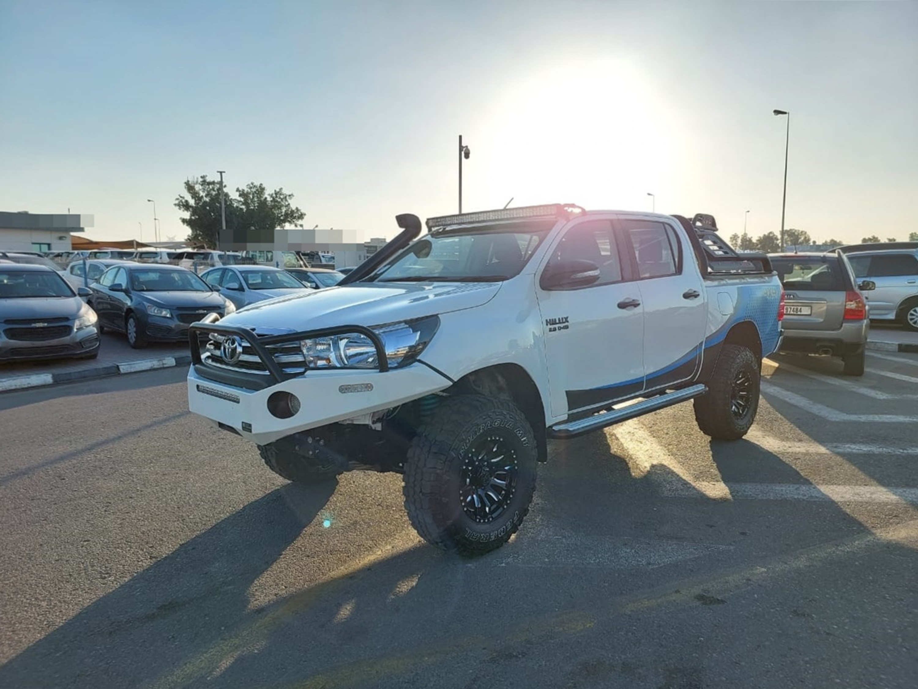 TOYOTA Hilux 