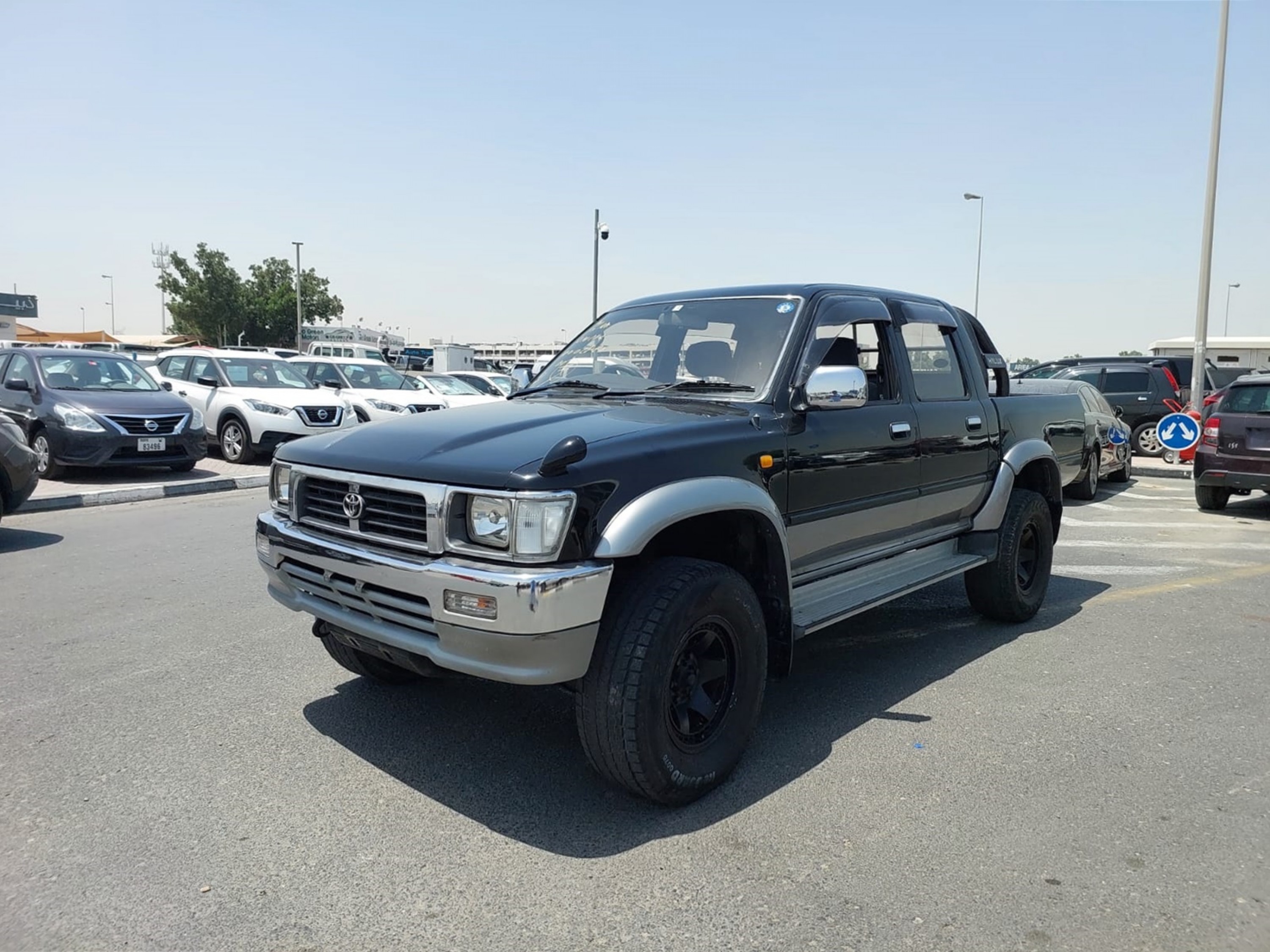 TOYOTA Hilux 