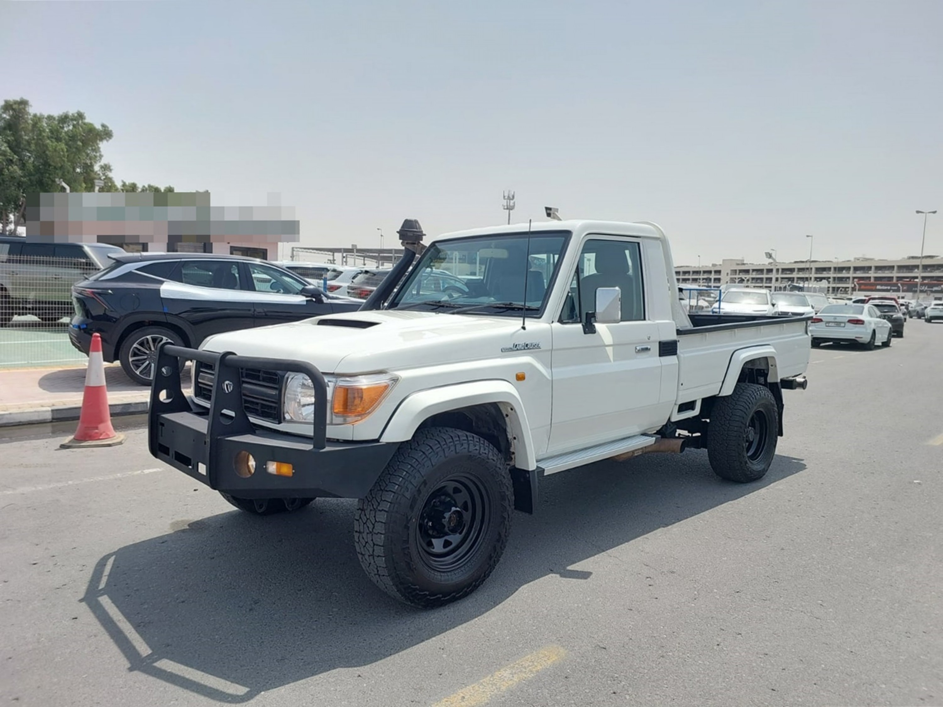 TOYOTA Land Cruiser