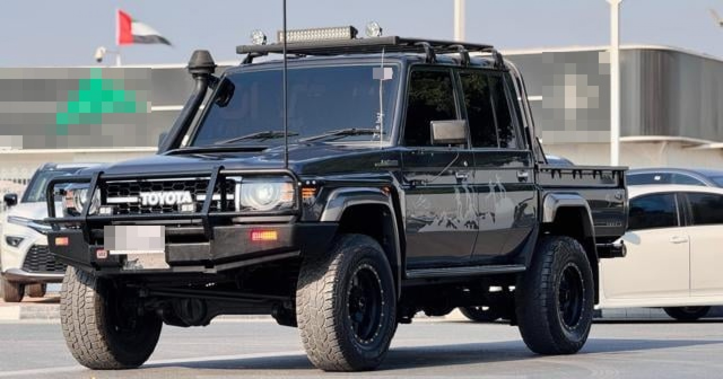 TOYOTA Land Cruiser