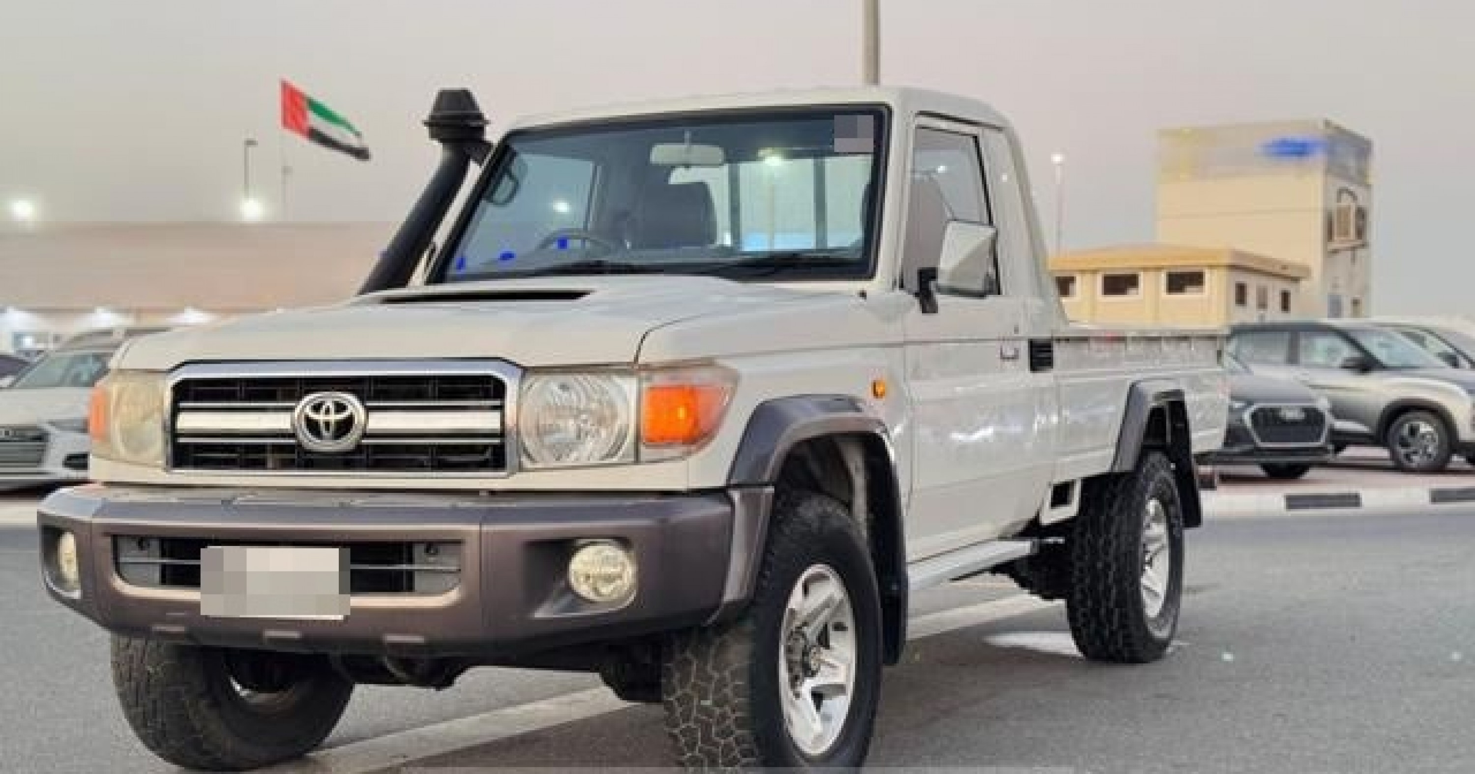 TOYOTA Land Cruiser