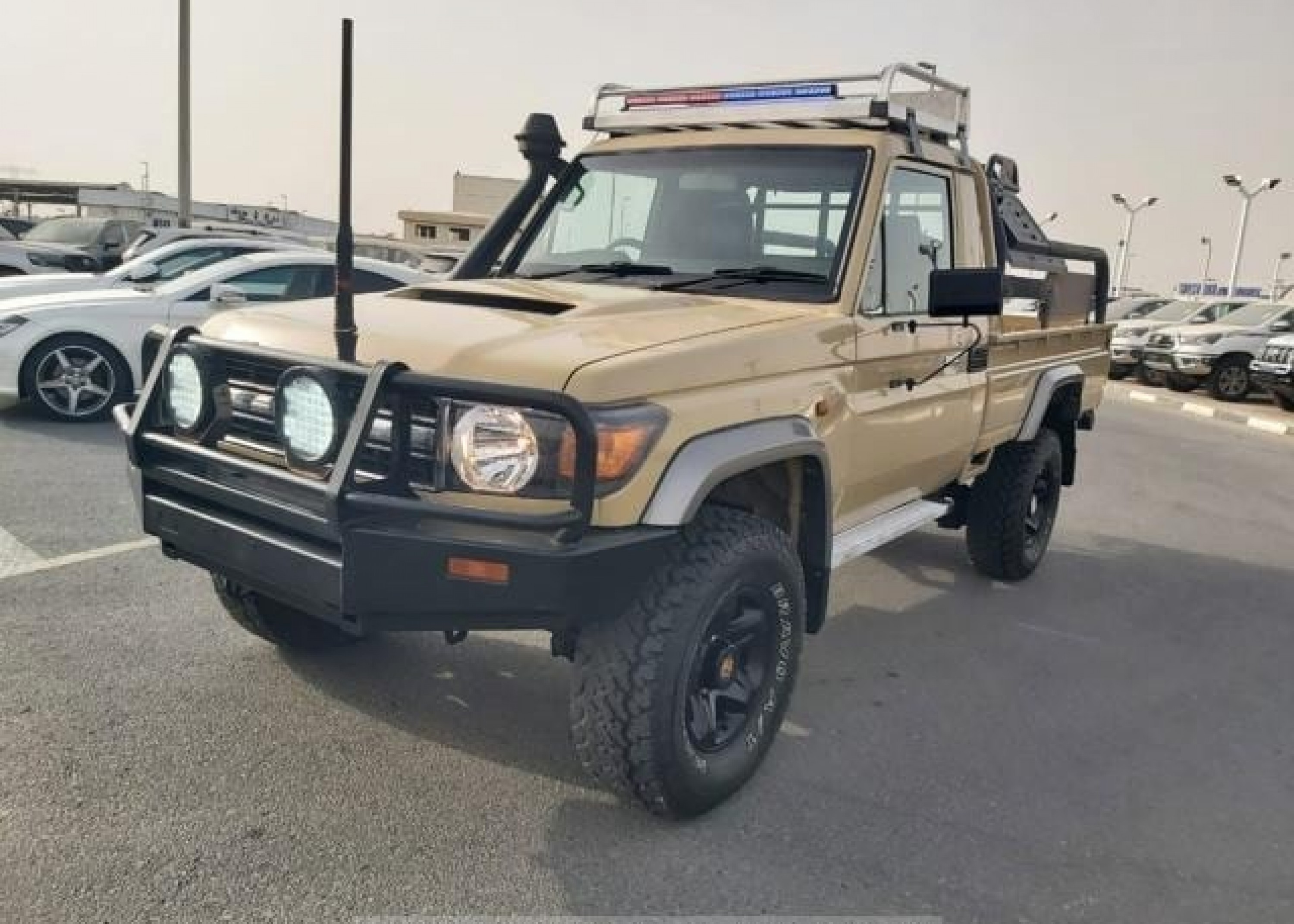 TOYOTA Land Cruiser