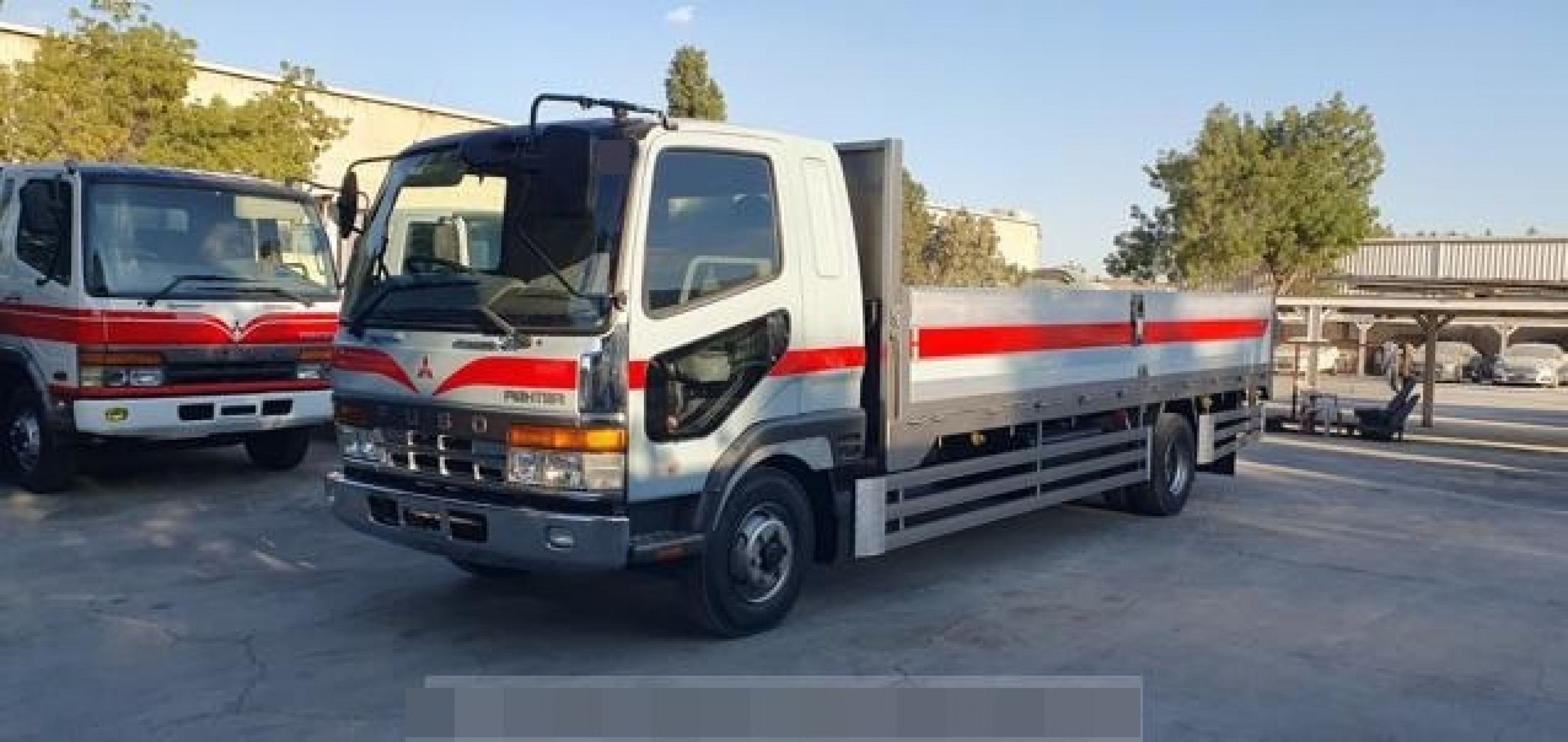 MITSUBISHI FUSO