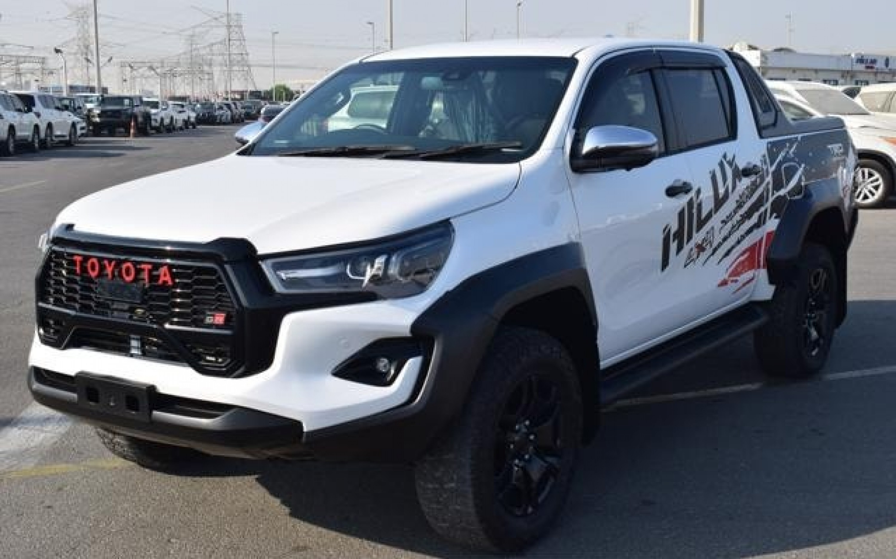 TOYOTA Hilux