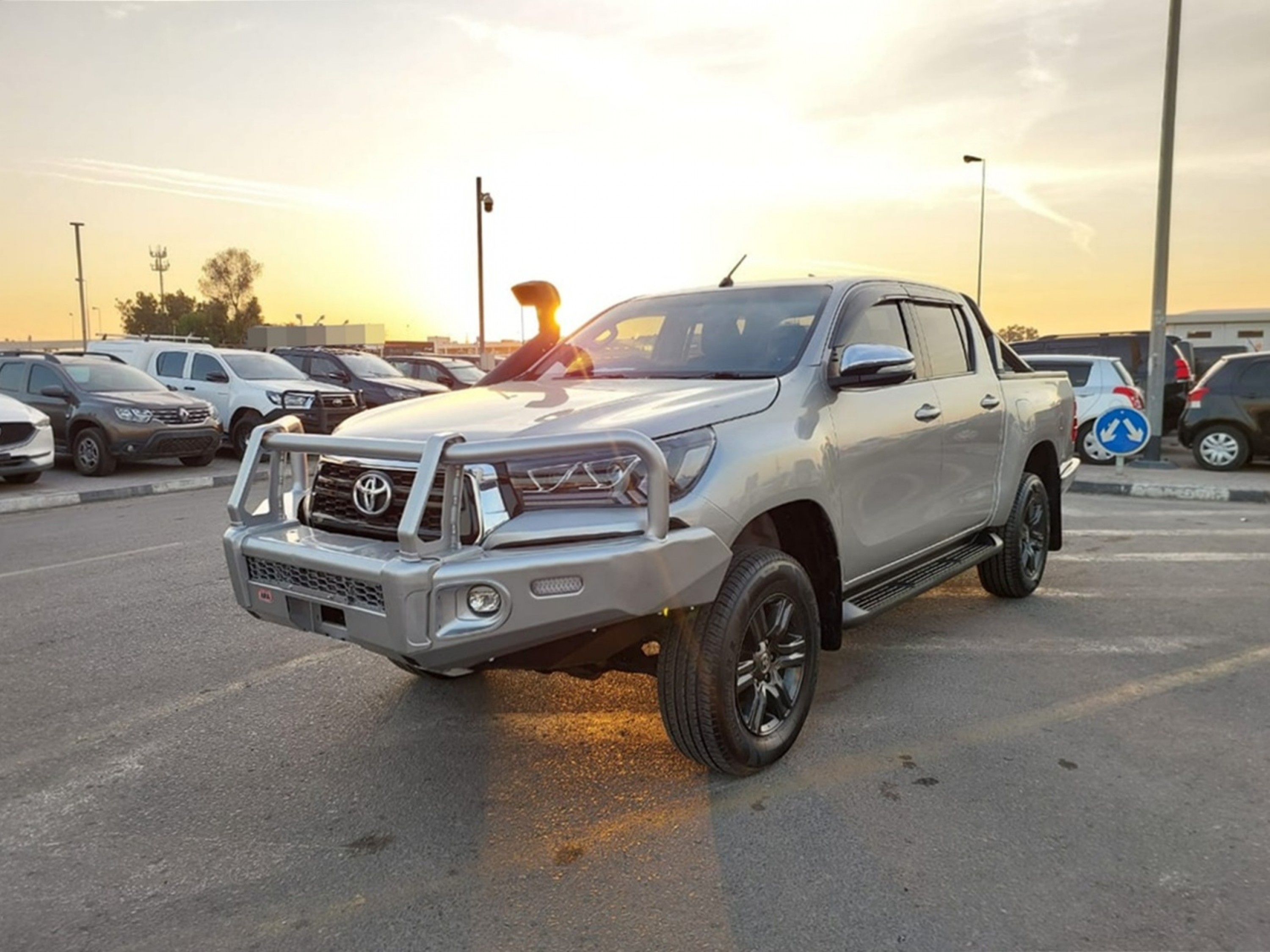 TOYOTA Hilux