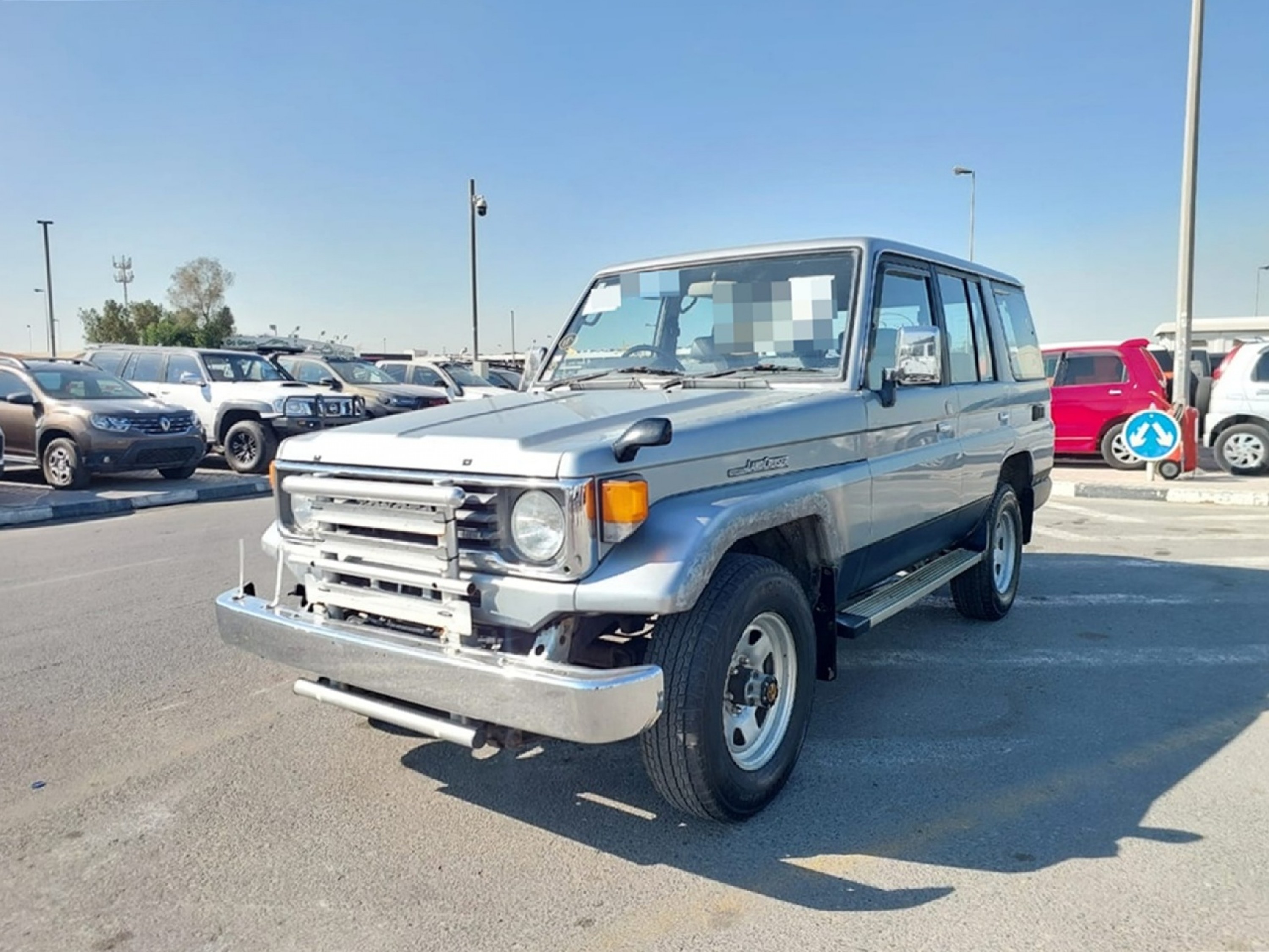 TOYOTA Land Cruiser