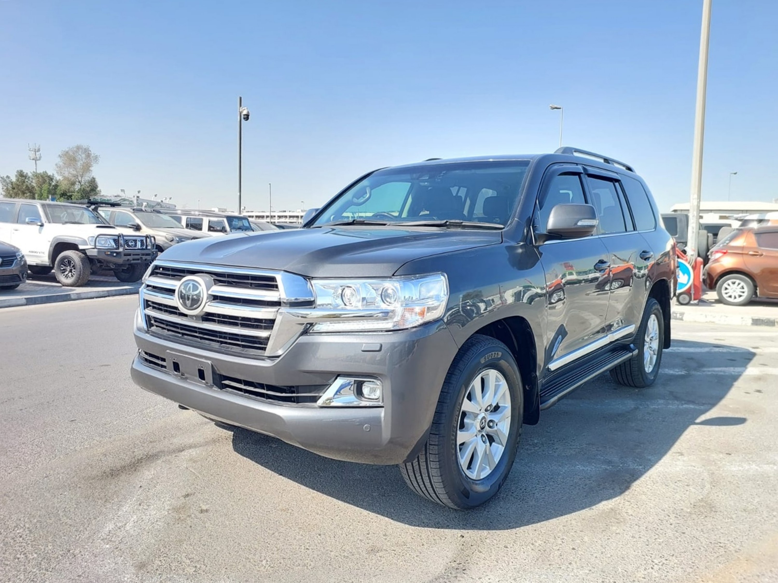 TOYOTA LAND CRUISER SAHARA