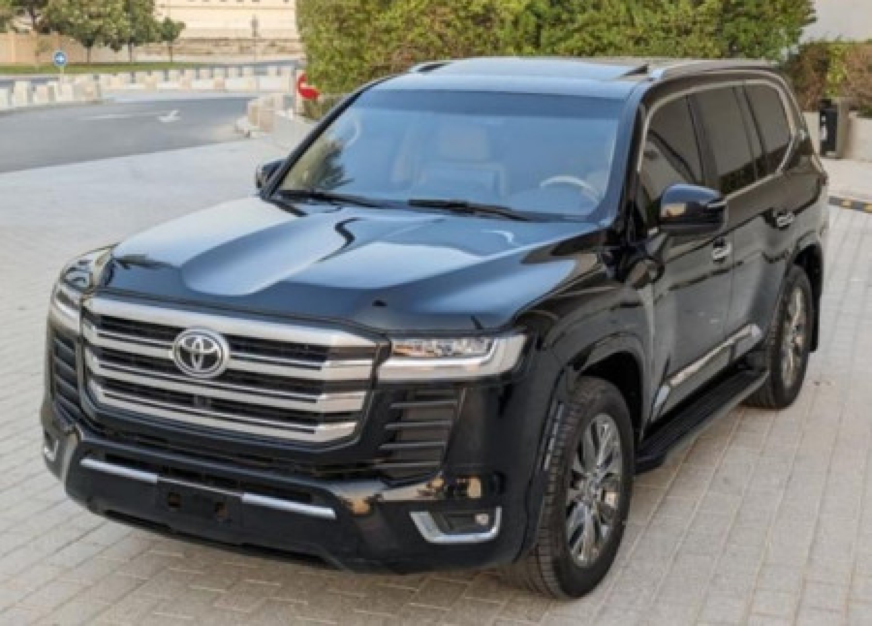 TOYOTA Land Cruiser