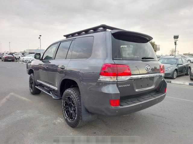 2369 TOYOTA LAND CRUISER 4.5 A/T 4WD GRAY
