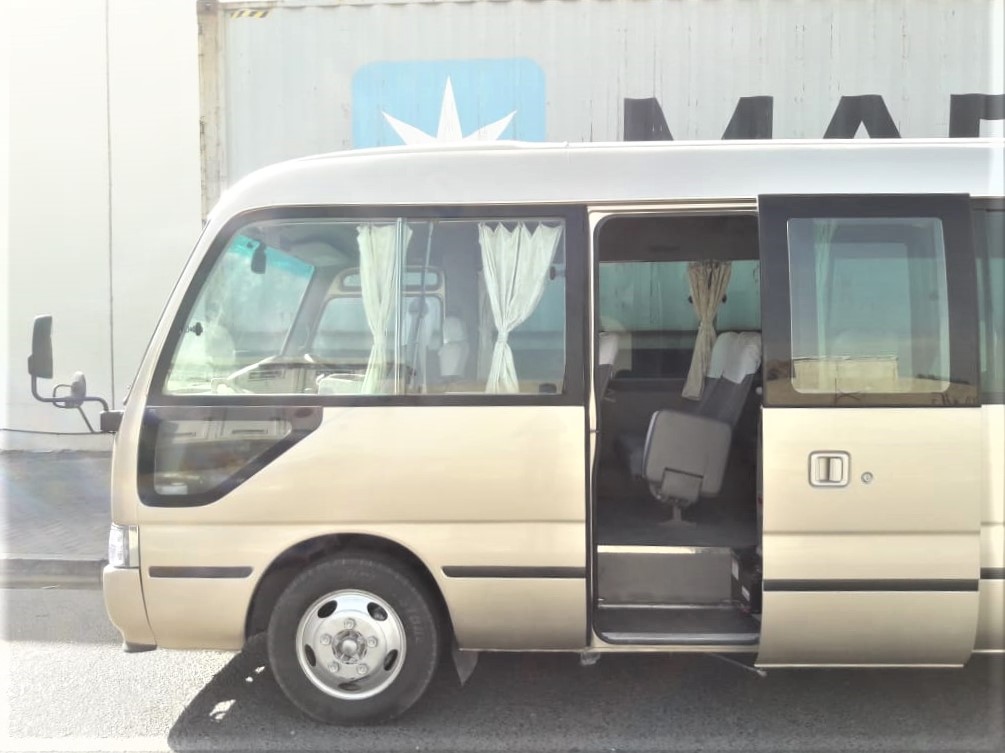 1860-TOYOTA COASTER BUS 4.0 AT GOLD