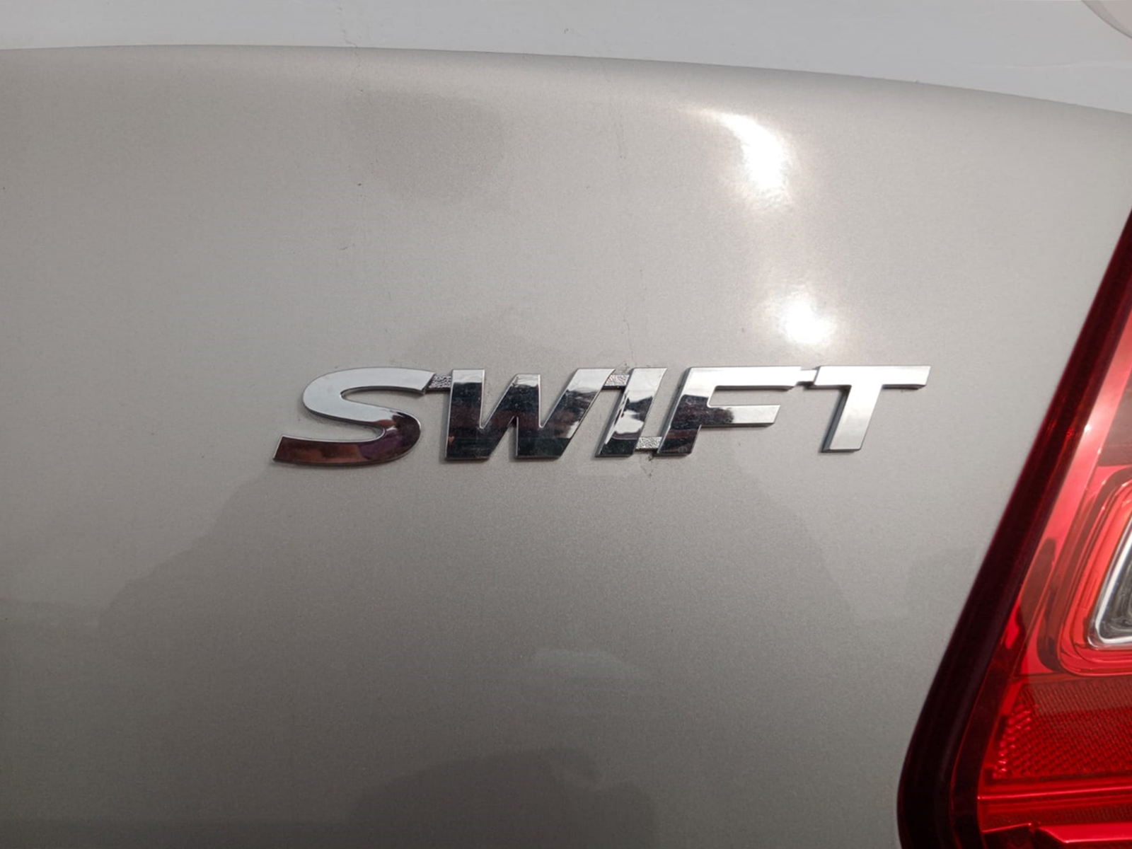 6068  SUZUKI SWIFT NEW  A/T 1.2 2WD SILVER