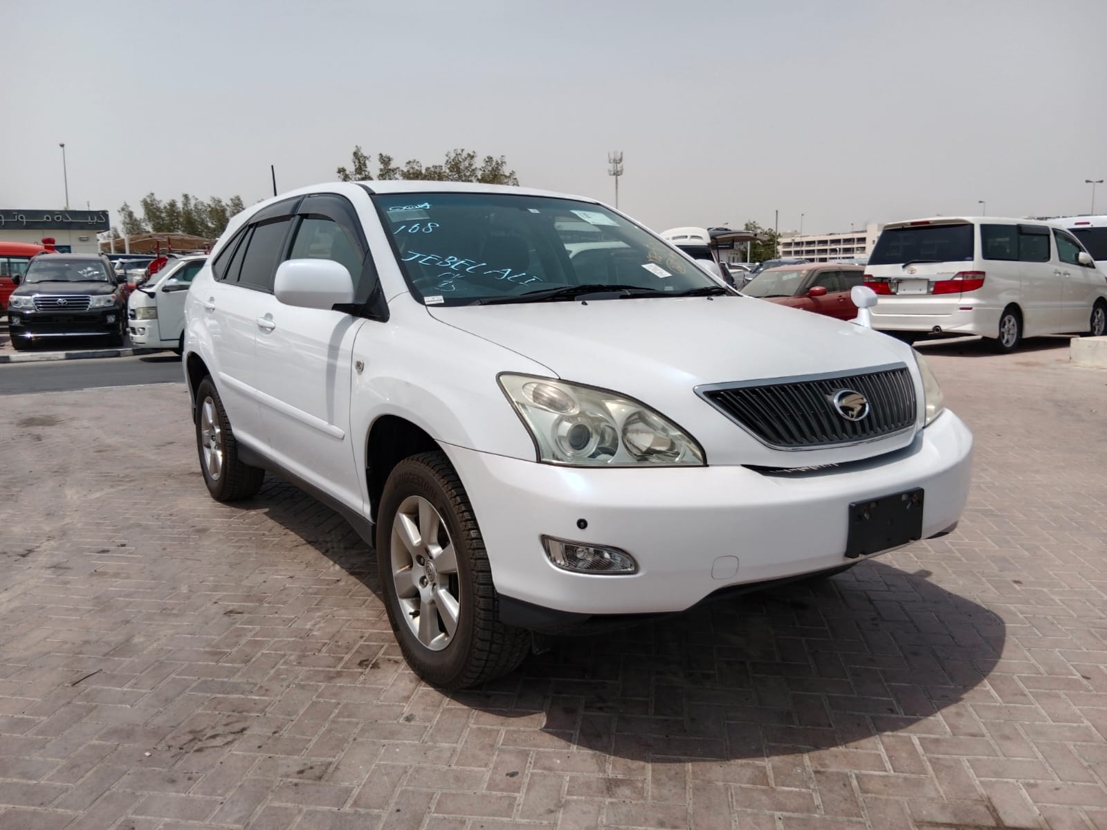 3830  TOYOTA HARRIER A/T 2.4 WHITE